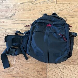 Eastern Mountain Sports EMS Hip Pack Black